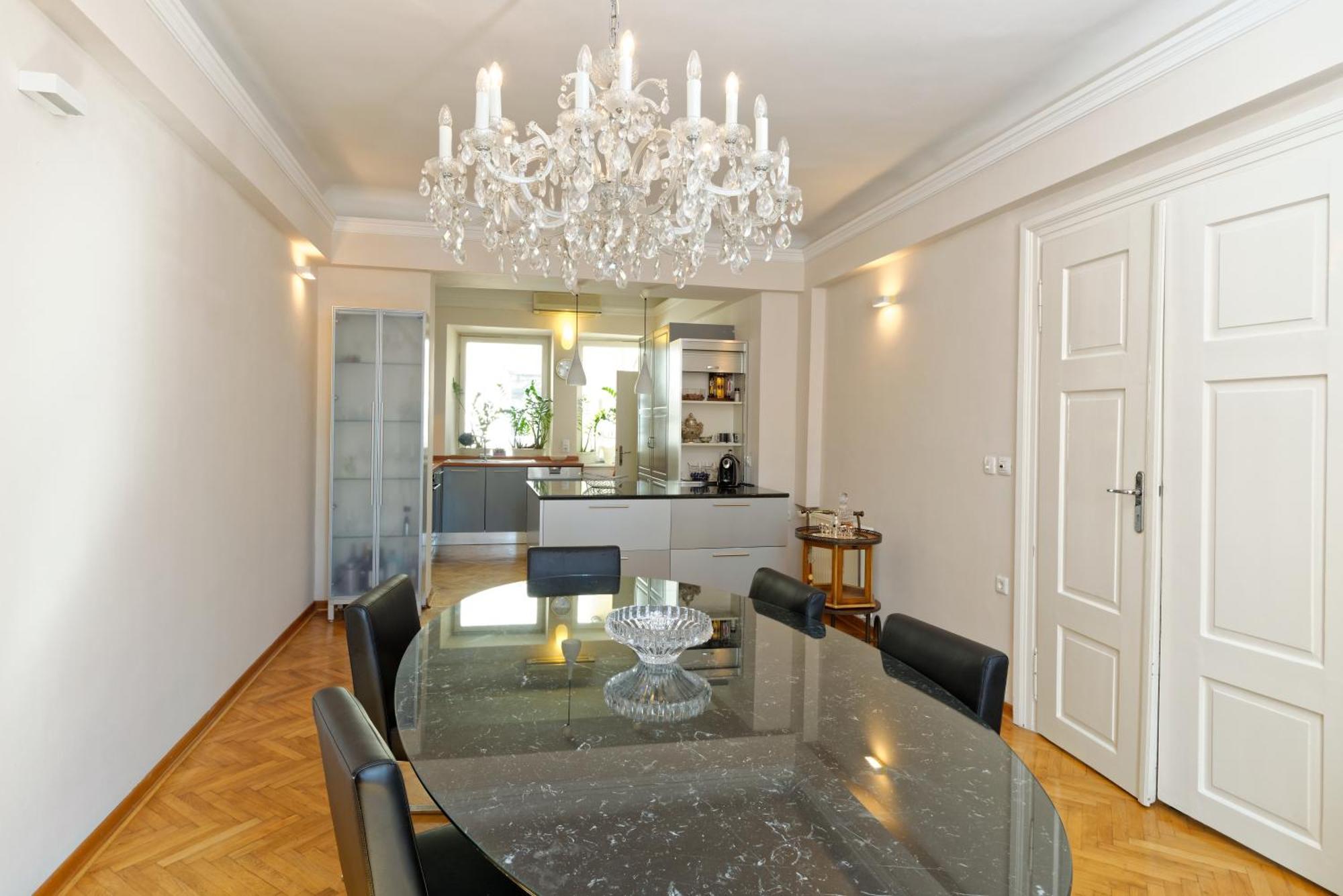 Neoclassical Luxury Apartment Ljubljana Exterior foto