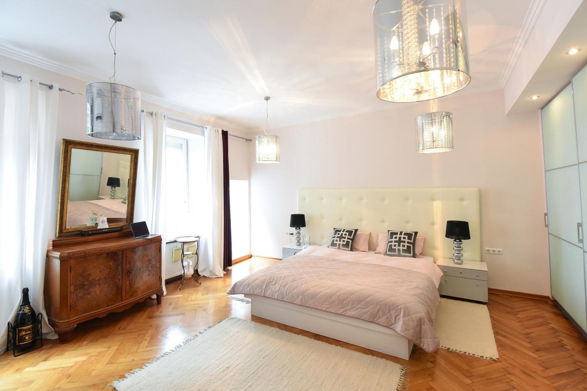 Neoclassical Luxury Apartment Ljubljana Exterior foto