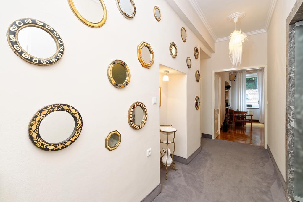 Neoclassical Luxury Apartment Ljubljana Exterior foto